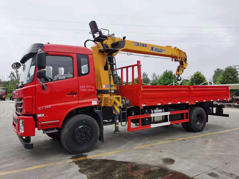 國(guó)六東風(fēng)隨專K5徐工8K單橋隨車(chē)吊